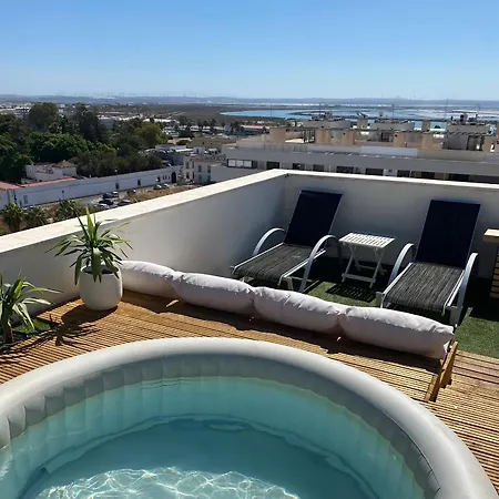 Atic Premium Con Jacuzzi Appartamento *